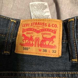 Levi’s 569 38x32